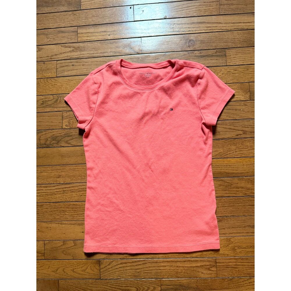Tommy Hilfiger Coral Pink Crewneck T-Shirt Embroidered Logo Sporty Preppy Tee